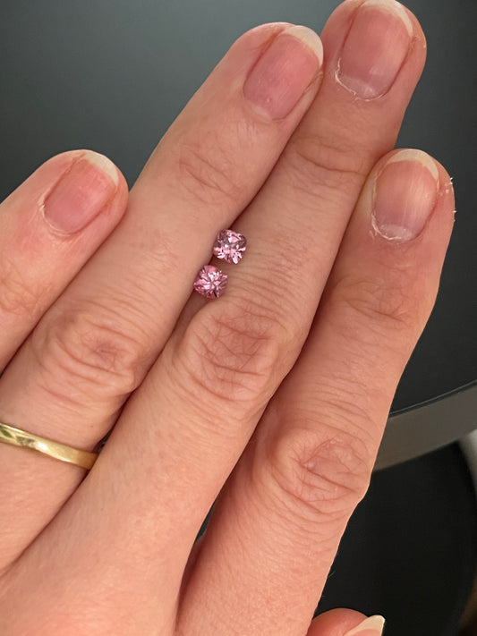 Malaya Granat, Rosa, Kissen, verschiedene Größen