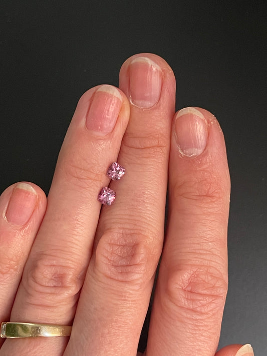 Malaya Granat, Rosa, Kissen, verschiedene Größen