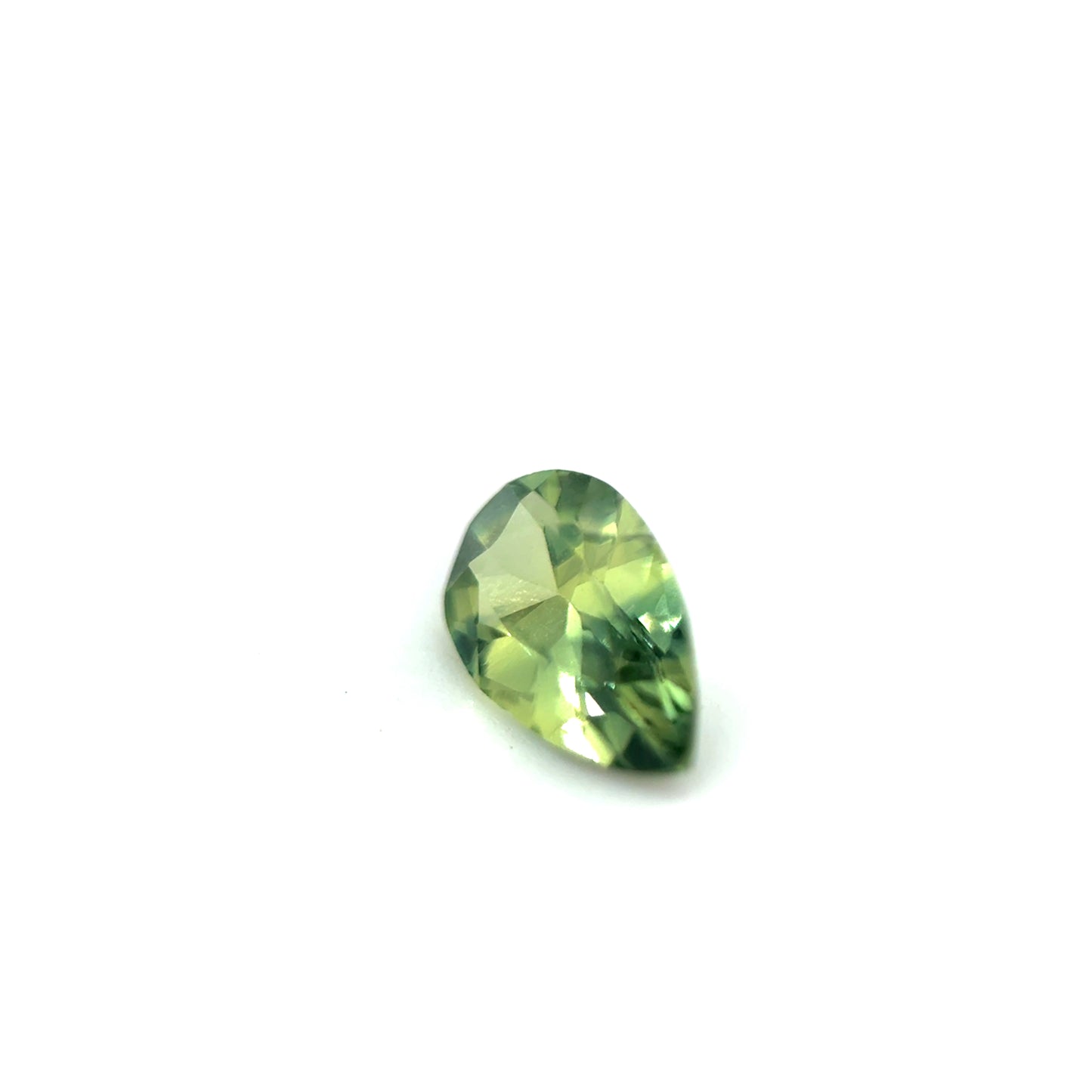 Saphir, Bicolor, Tropfen, 0,46 ct.