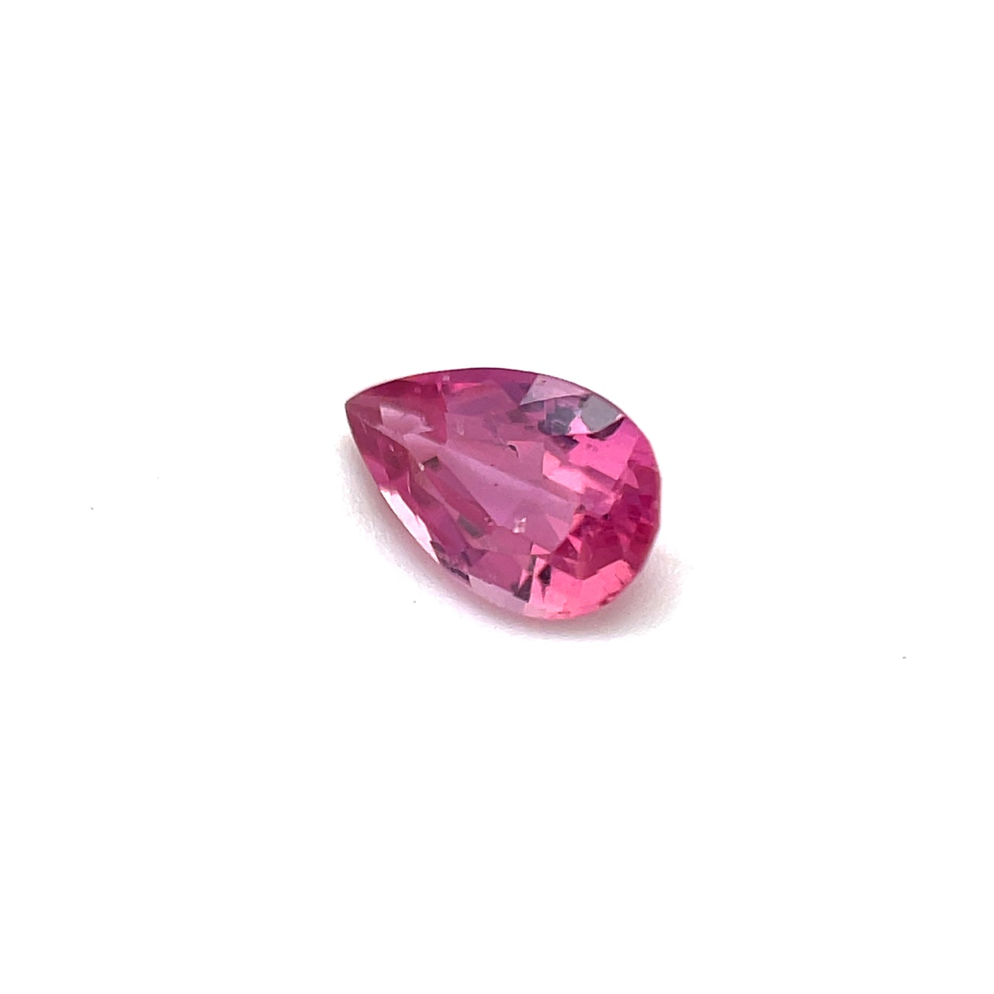 Saphir, Violett, Tropfen, 0,55 ct., 6,5x4,0x2,6 mm
