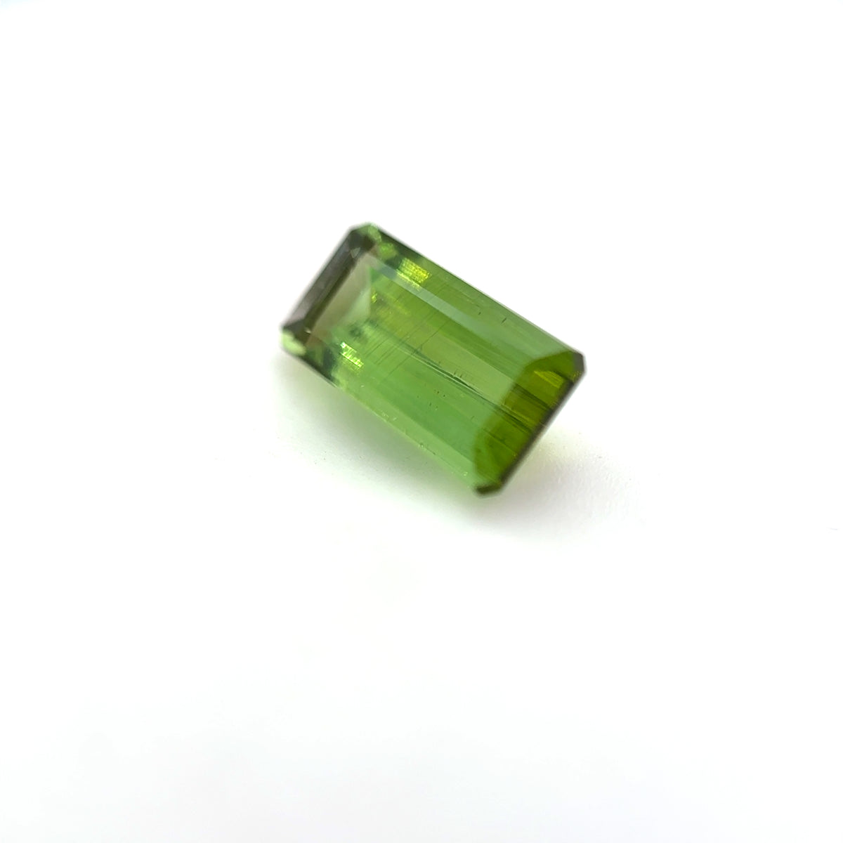 Turmalin, Grün, Kissen, 1,93ct