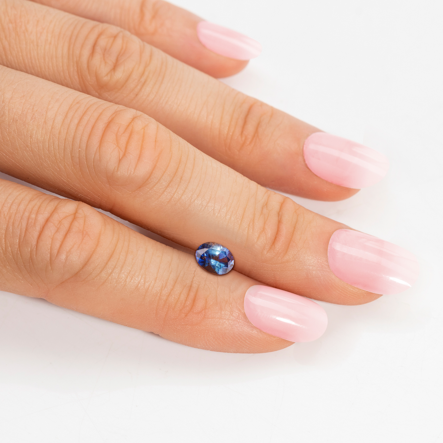 Saphir, blau, Oval, 0,81 ct., 6,4x4,9x3,4 mm