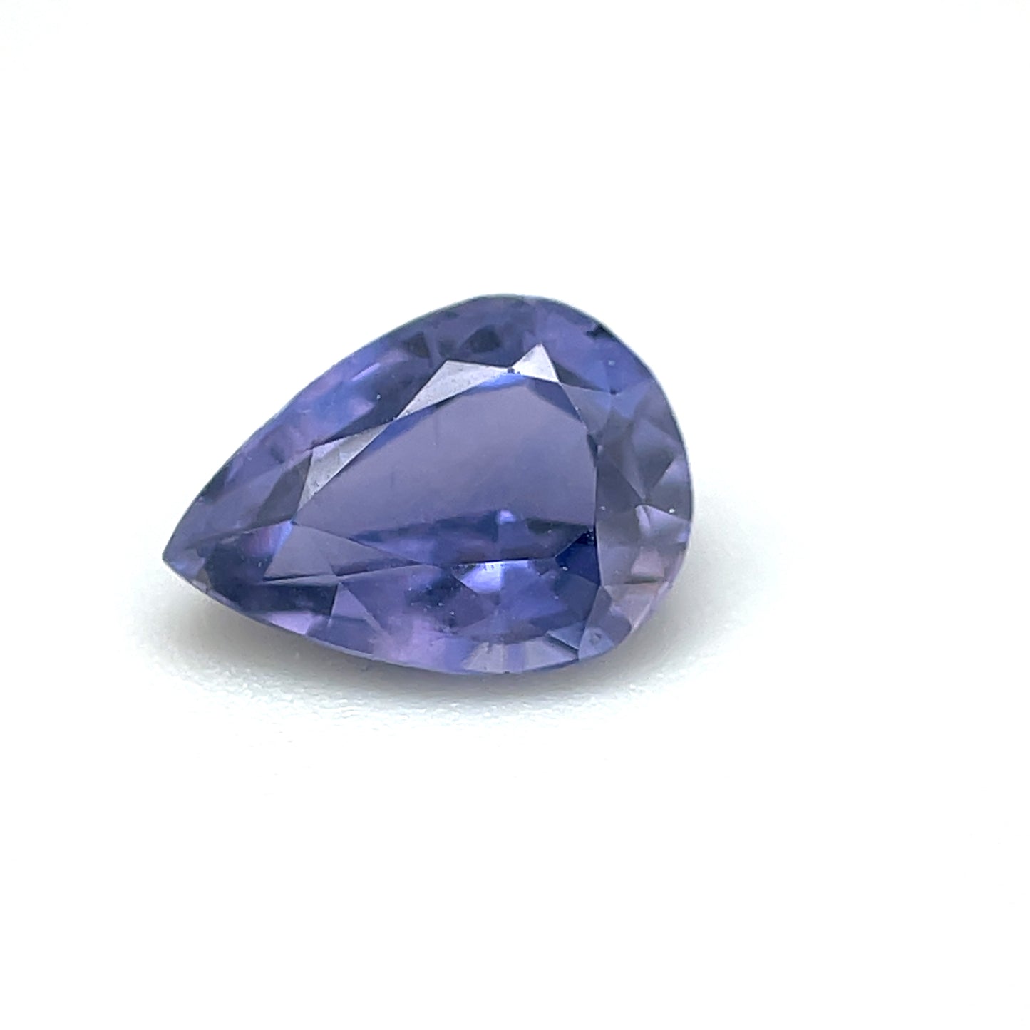 Saphir, Violett, Tropfen, 1,27 ct., 7,7x5,6 mm