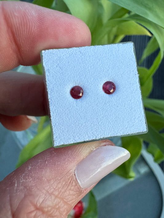 Rubin, Rot, Rund, 0,20 ct., 3,4-3,6 mm