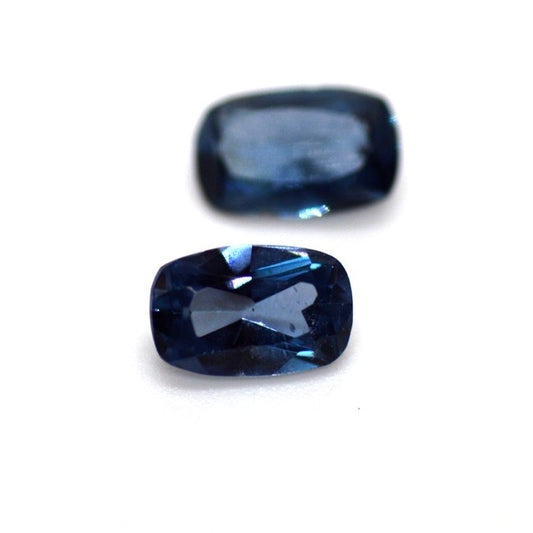 Spinell, Blau, Kissen, 0,38 ct., 5,5x3,5 mm
