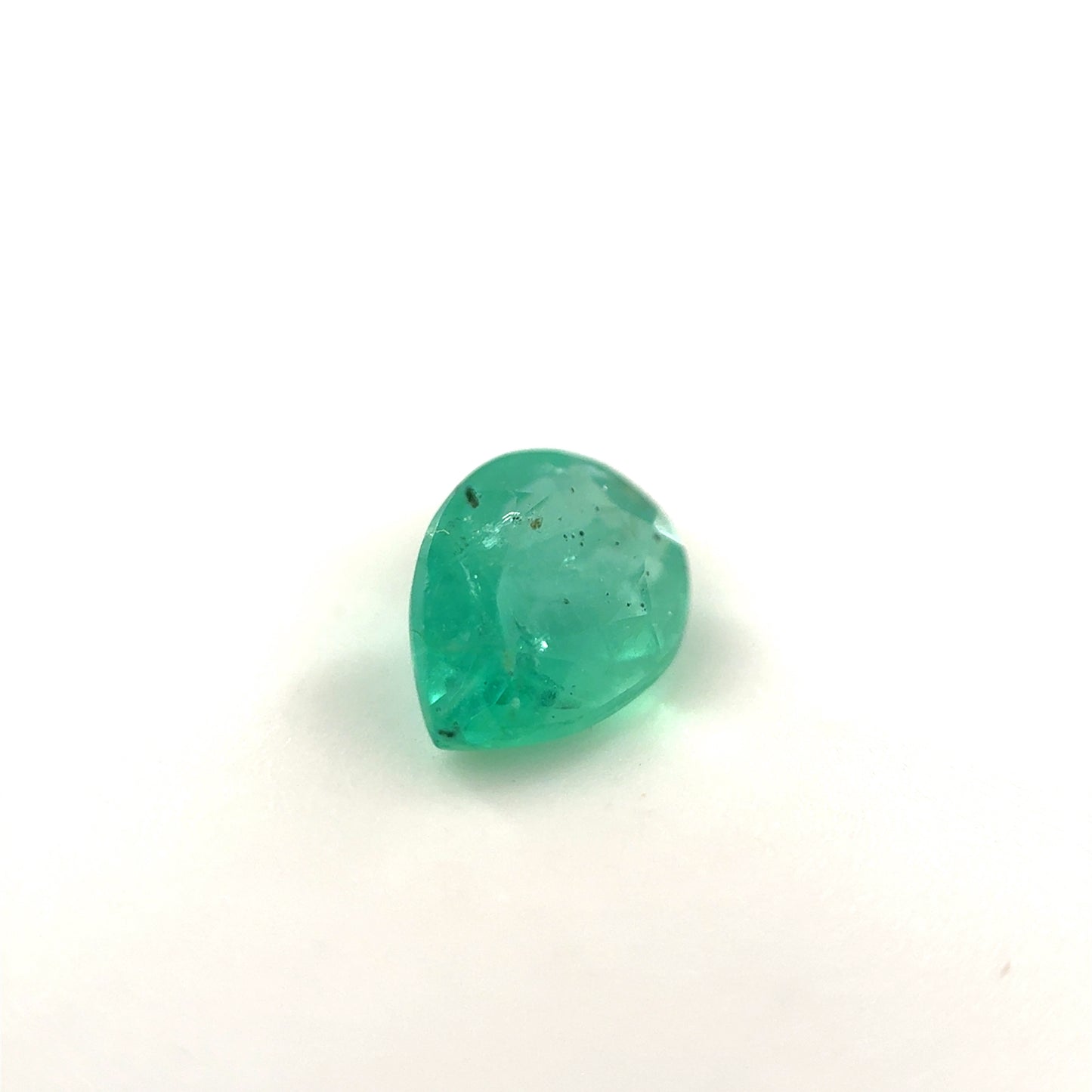 Smaragd, Grün, Tropfen, 0,90 ct., 7,5x5,8x3,5 mm
