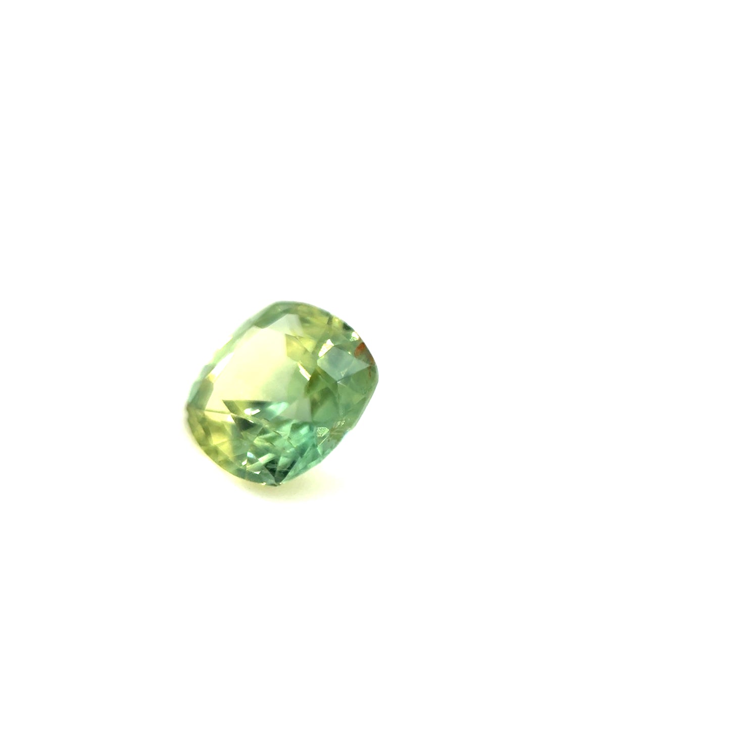 Saphir, Grün, Kissen, 0,75 ct.