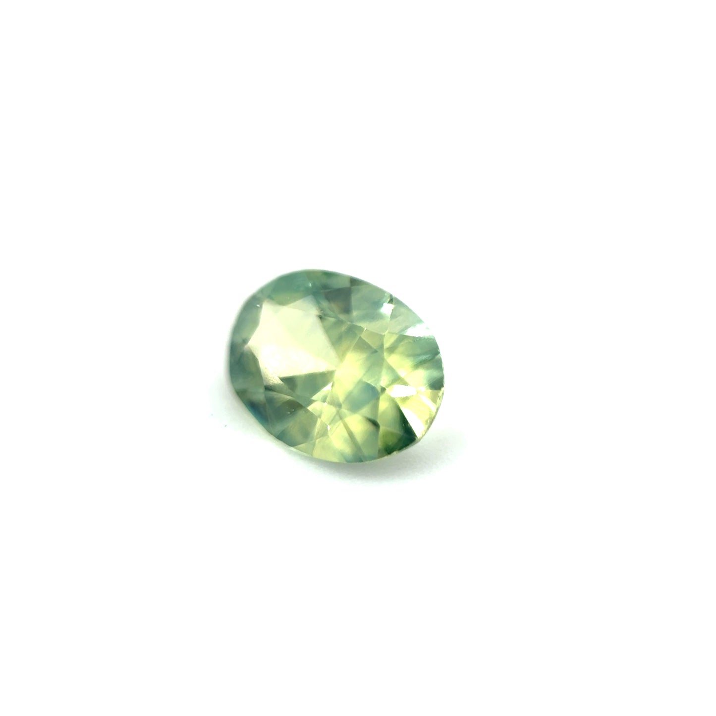Saphir, Bicolor, Oval, 0,46 ct.