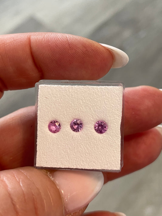 Saphir, Pink, Rund, 0,35 ct.
