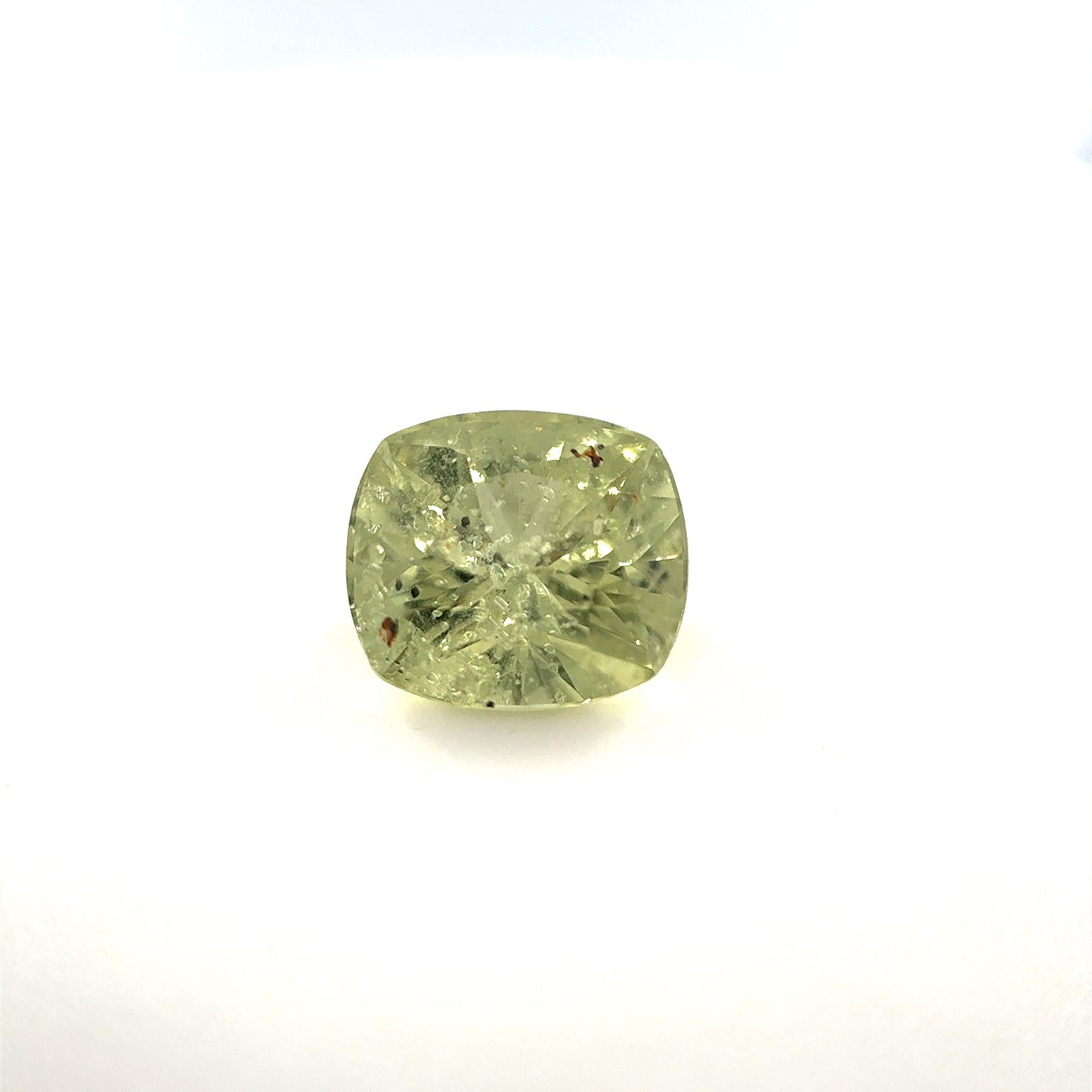Saphir, Gelb, Kissen, 3,84 ct., 8,4x9,4 mm