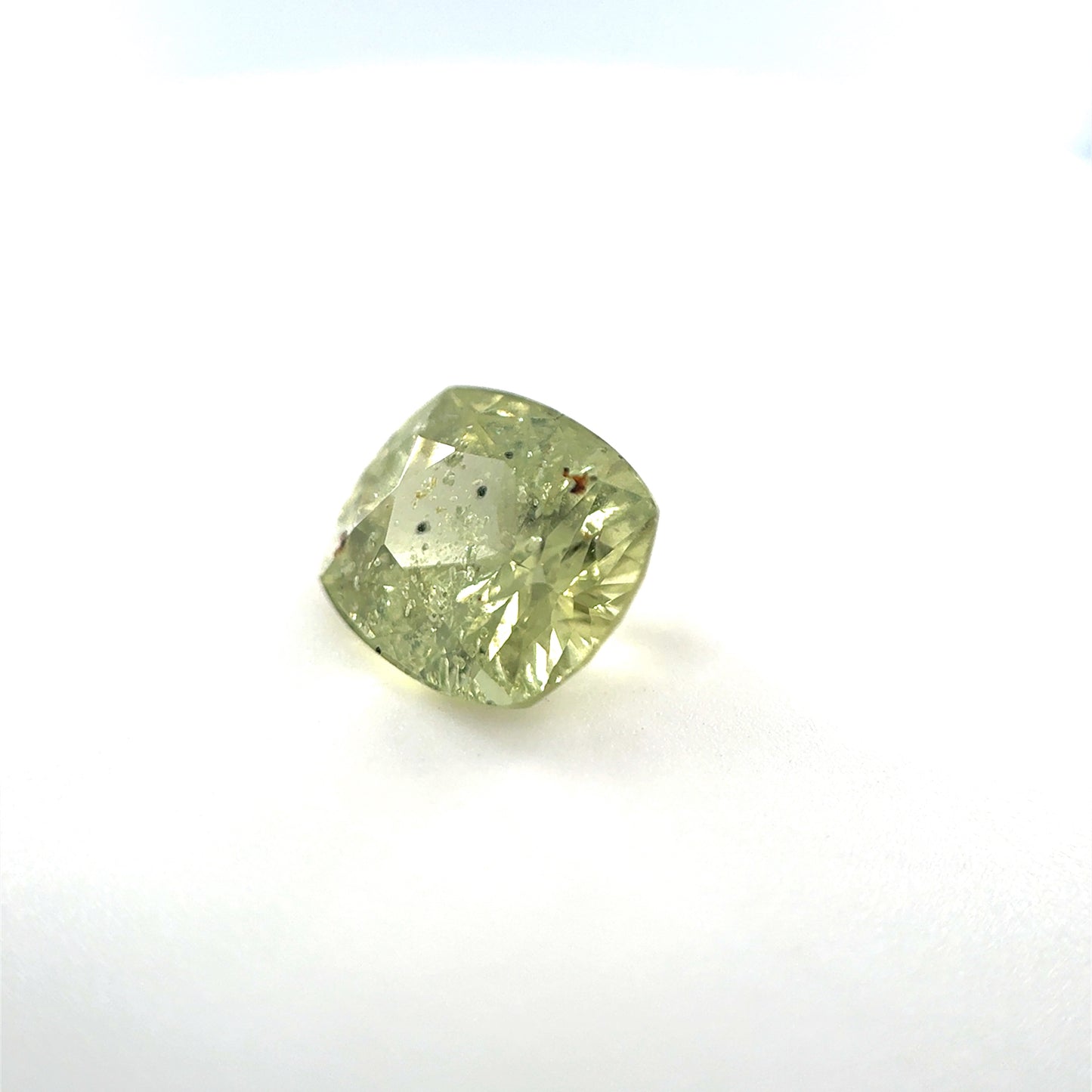 Saphir, Gelb, Kissen, 3,84 ct., 8,4x9,4 mm