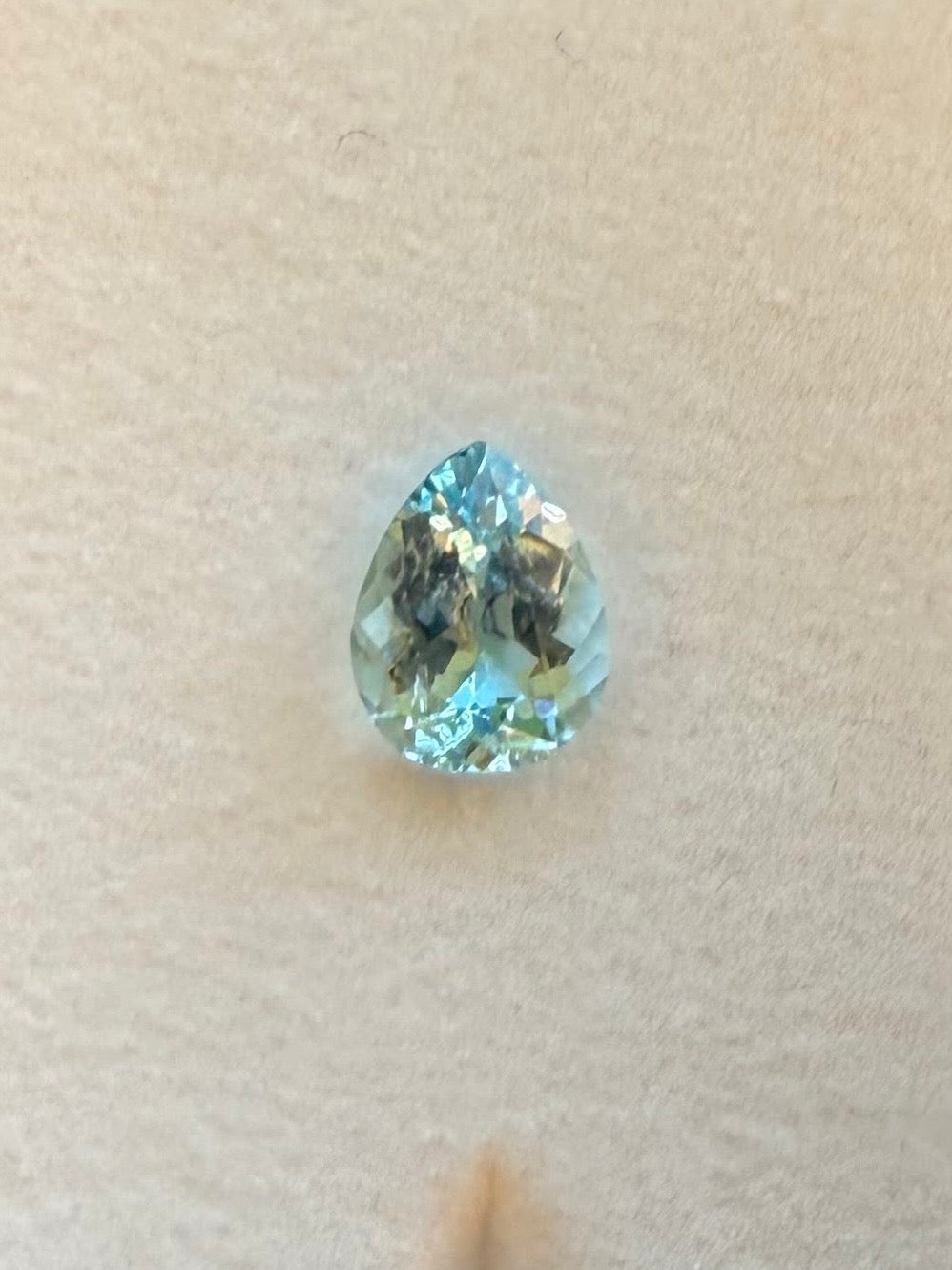 Aquamarin, Blau, Tropfen, 1,30 ct