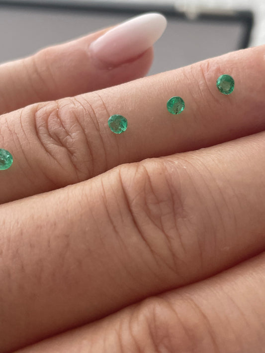 Smaragd, Grün, Rund, 0,12 ct.