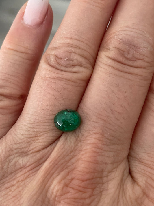 Smaragd, Grün, Oval, Cabochon, 1,85 ct., 8,6x7,0x4,2 mm