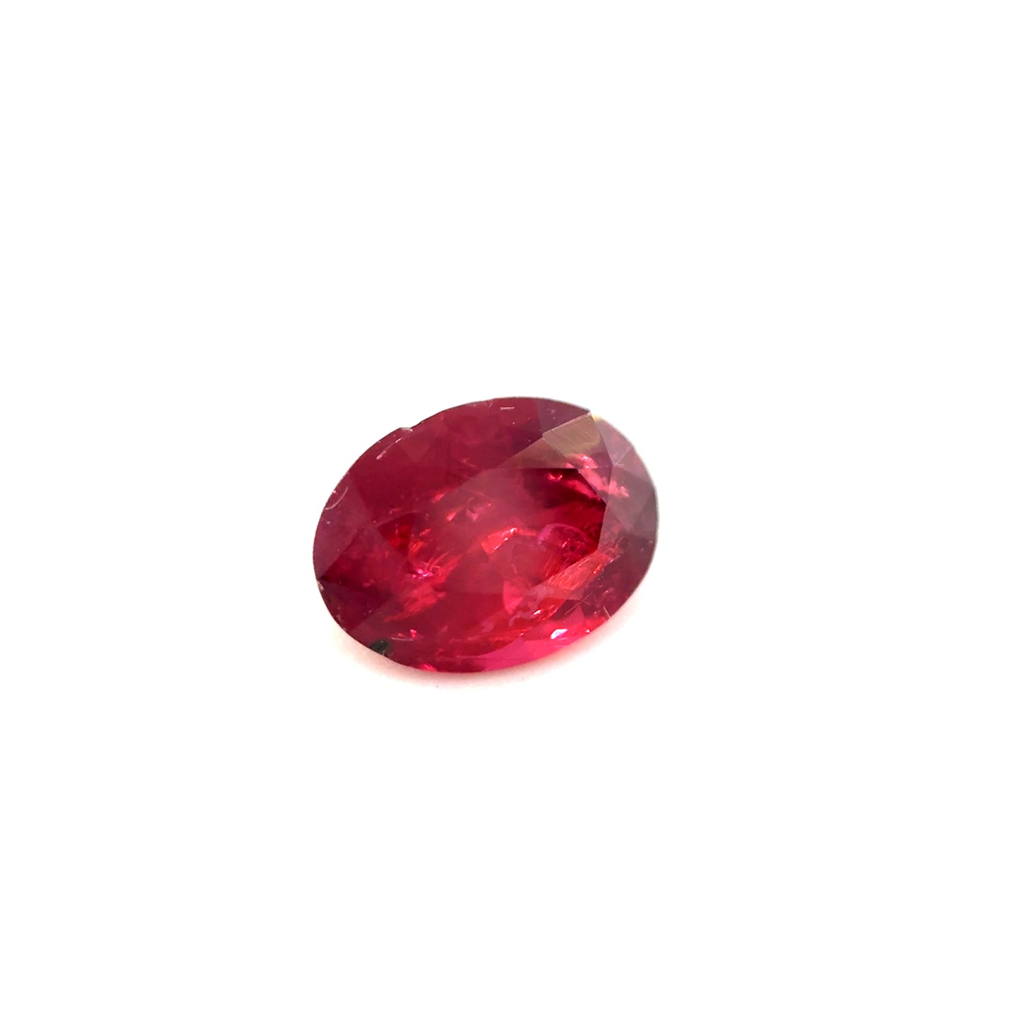 Rubin, Rot, Oval, 0,98 ct., 6,9x5,0x3,7 mm