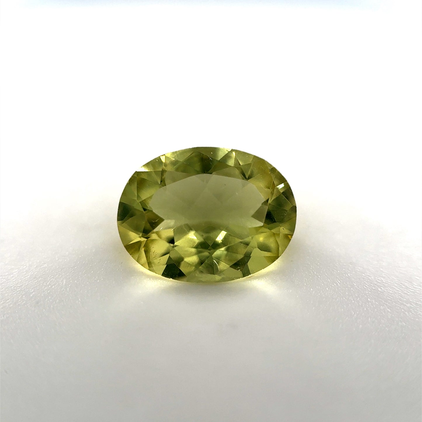 Goldberyll, gelb-grün, Oval, 2.04ct