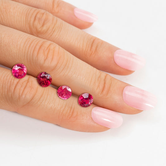 Rubin, rot, rund, AA, 0.01 ct, 1,0-1,5 mm