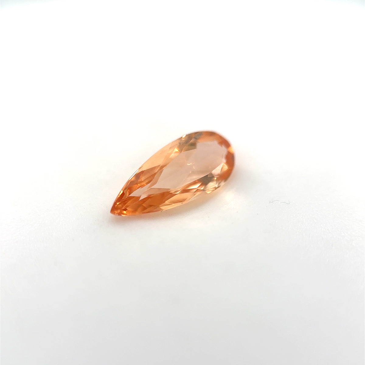 Turmalin, Orange, Tropfen, 1,08ct