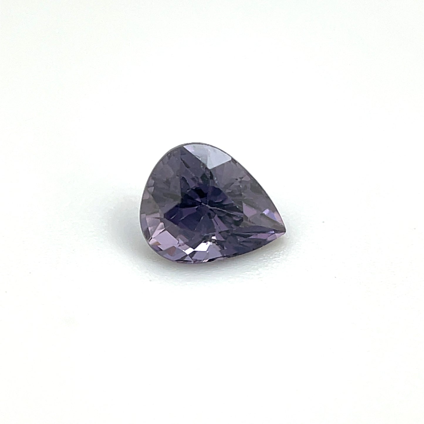 Saphir, Violett, Tropfen, 0,50 ct., 5,4x4,4 mm