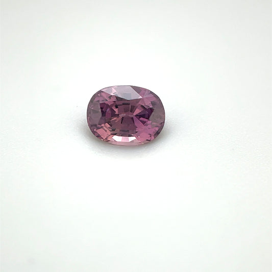 Saphir, Violett, Oval, 0,55 ct., 5,3x4,1x3,0