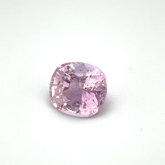 Saphir, Violett, Kissen, 0,81 ct., 4,9x5,4 mm