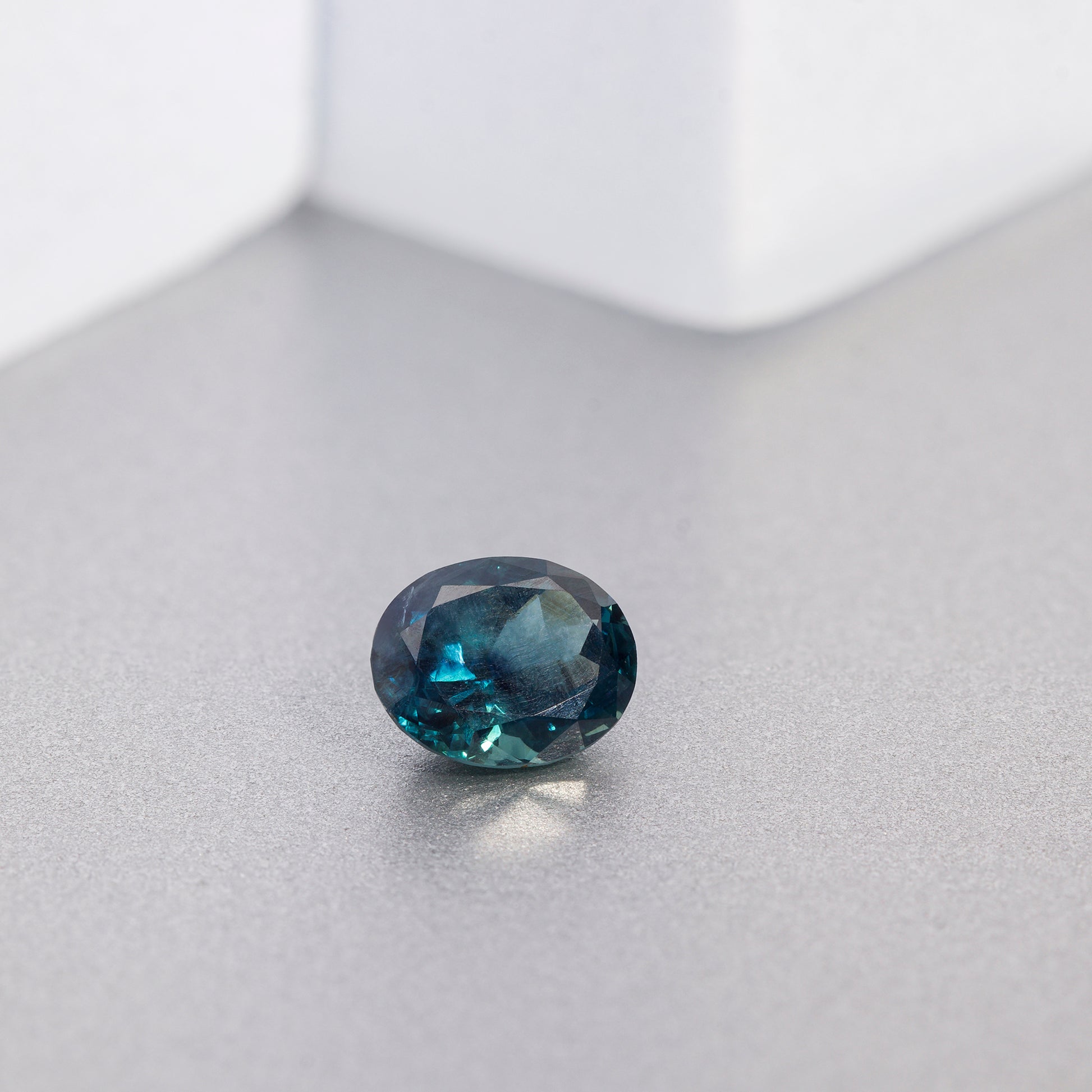 Saphir, Blau, Oval, 1,29 ct.