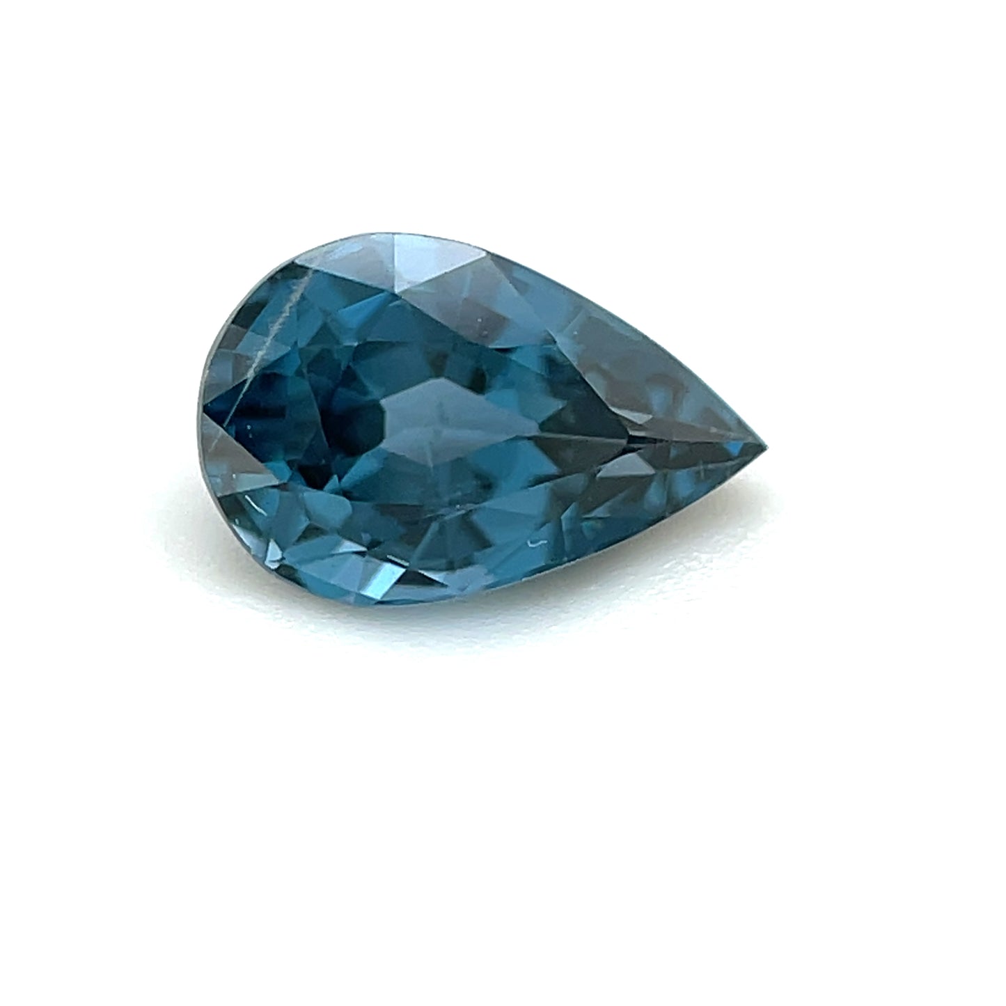 Spinell, Blau, Tropfen, 0,92 ct., 7,8x5,0x3,5 mm