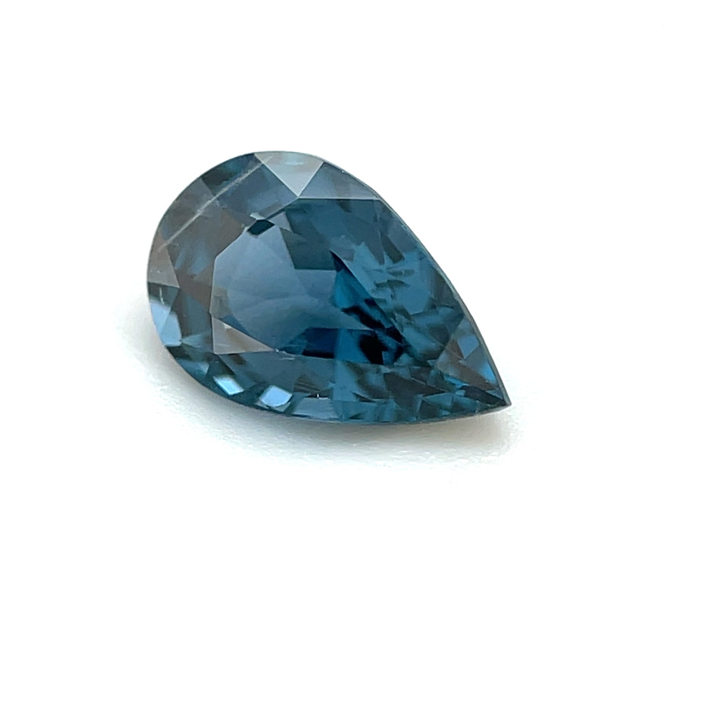 Spinell, Blau, Tropfen, 0,92 ct., 7,8x5,0x3,5 mm