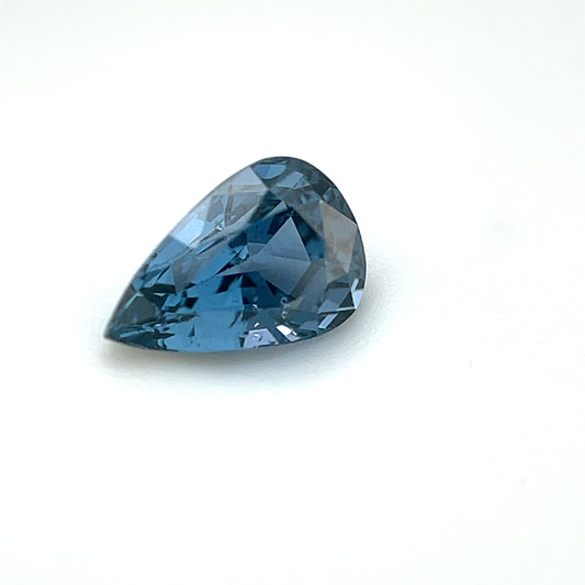 Spinell, Blau, Tropfen, 0,68 ct., 6,6x4,3x3,4 mm