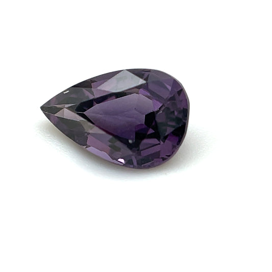 Spinell, Violett, Tropfen, 0,90 ct., 7,8x5,1x3,2 mm