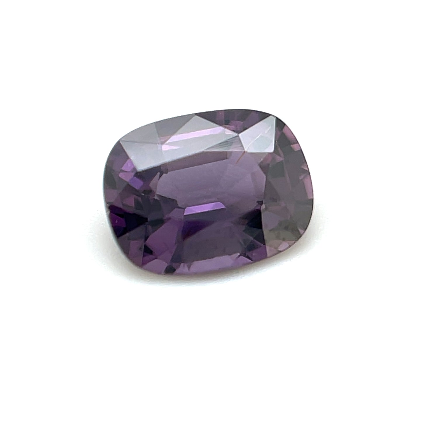 Spinell, Violett, Kissen, 0,96 ct., 6,6x5,2x3,2 mm